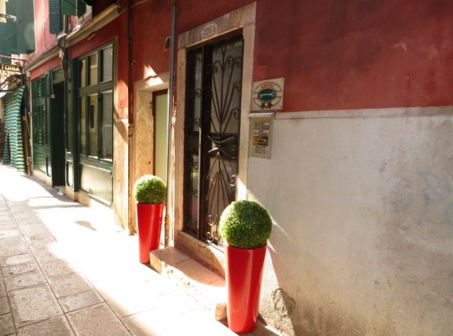 Porta Esterna del nostro Hotel